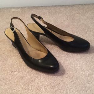 Trotters slingback pumps black